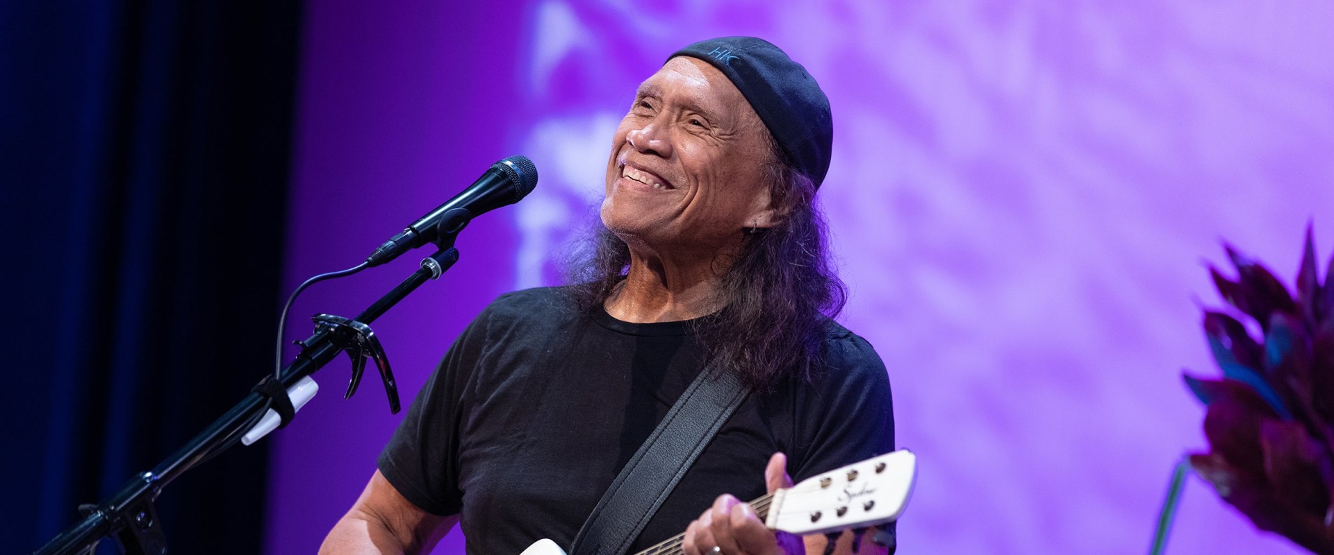 Where is the Best Place to Hear Kalapana Music Live?